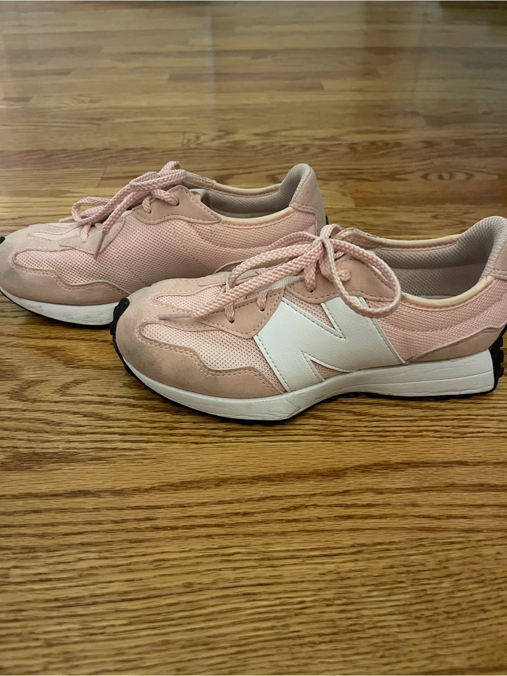 New Balance 327 Pink Sneakers Girls’ Size 3.5